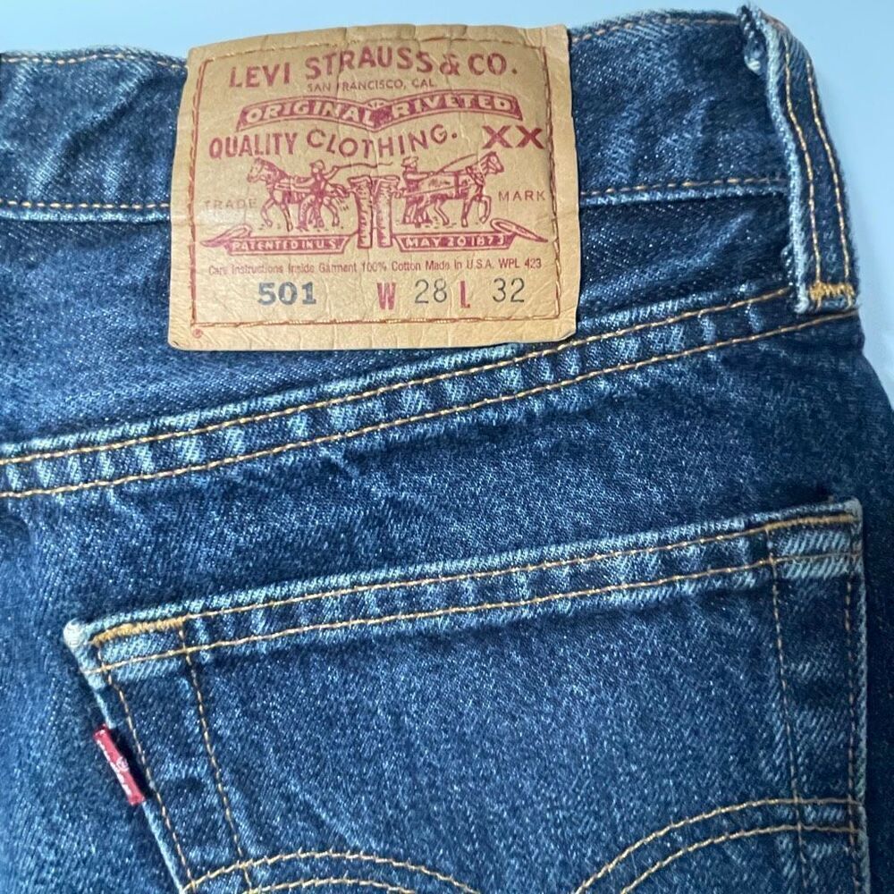 Levi’s Blue Original 501 Pleated Bottom Hem Denim Mini Skirt Size 28x32 - Picture 3 of 7